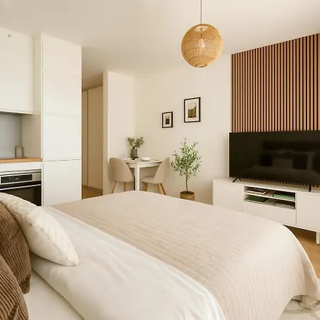 Nook Airport Studio, 5 Min From Bts Airport *