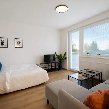 Apartman Nook Airport Studio, 5 Min From Bts Airport *