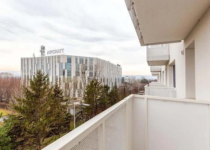 Apartment Nook Airport Studio, 5 Min From Bts Airport