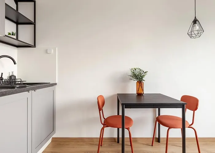 Nook Airport Studio, 5 Min From Bts Airport * Bratislava